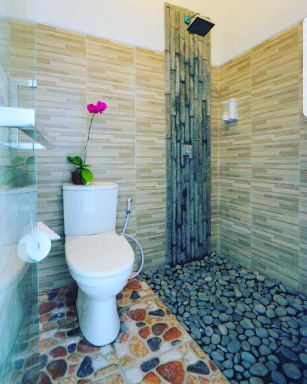 Valomia Guest House Dempasar Exterior foto
