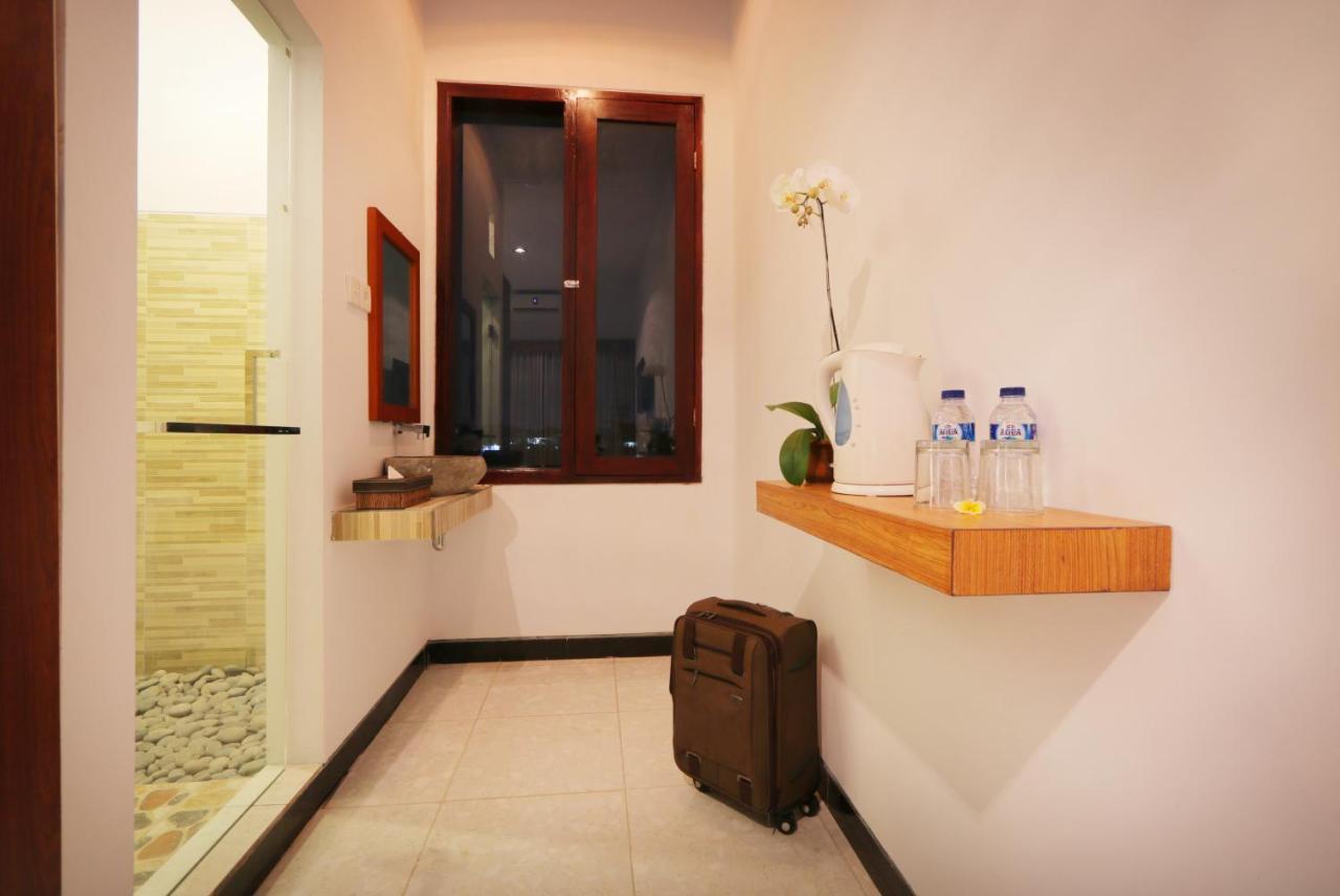 Valomia Guest House Dempasar Exterior foto